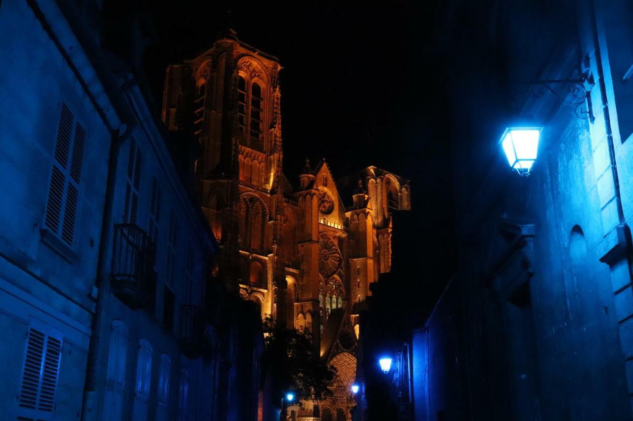 Le Vaillant, Appartement T2, Proche Gare, Hyper-Centre Et Marais, 1 A 2 Personnes, Wifi ブールジュ エクステリア 写真